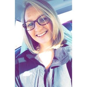 Meet your Posher, Kerianne